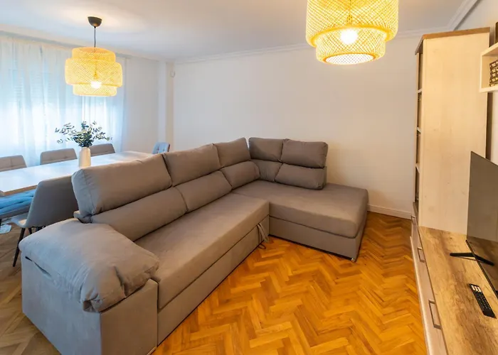 Nyaraló Si Y No Gijón