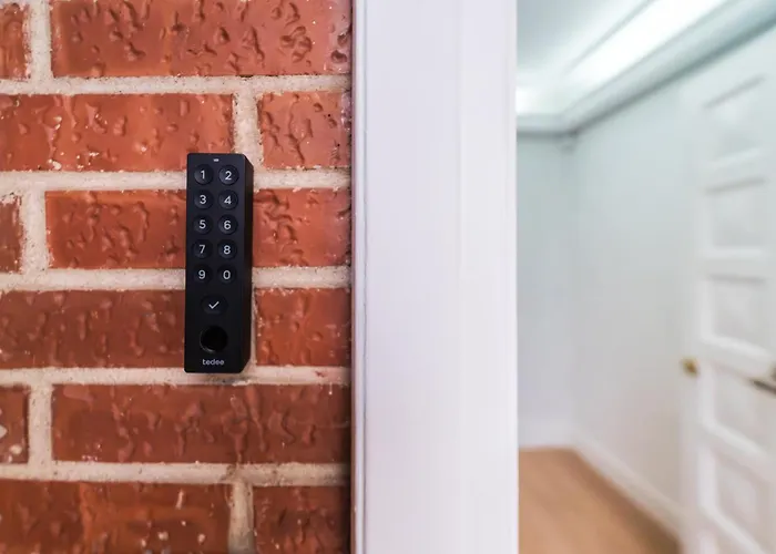 Si Y No Nyaraló Gijón